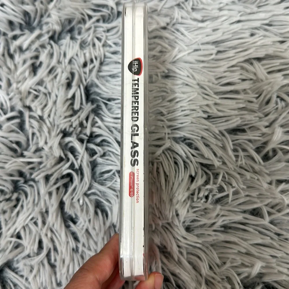 🆓FREE with purchase! iHip Tempered Glass Screen Protector NWT